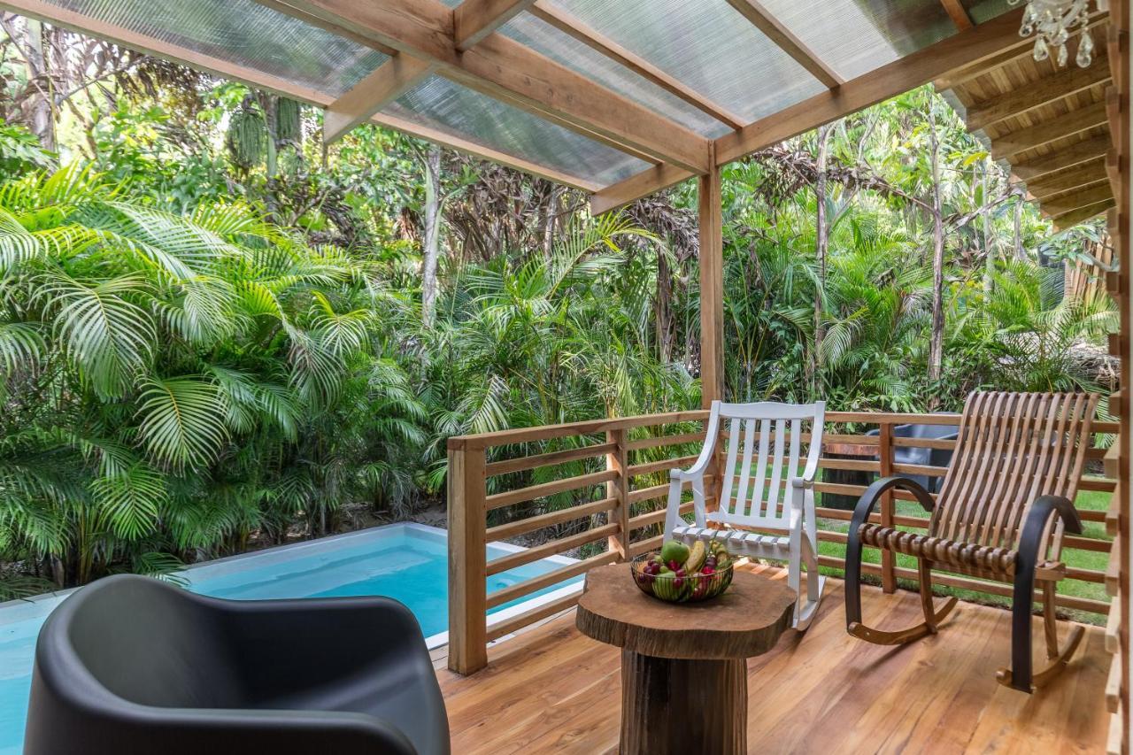 Gigi Brown Beachfront Santa Teresa مال باييس المظهر الخارجي الصورة